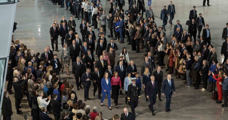 Celebración del 75 aniversario de la OTAN, en Bruselas. Reunión con los ministros de Exteriores